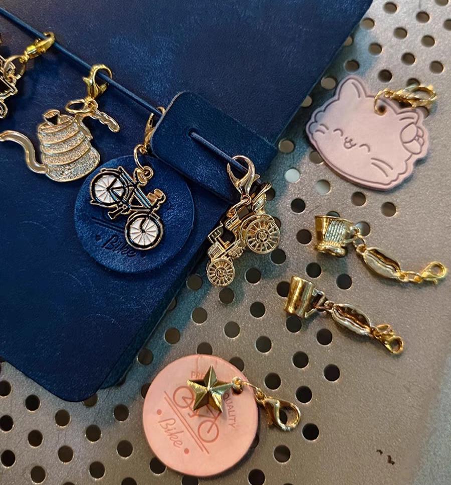 Vintage Travel Journal Charms | Coffee Bike Star | Crazy Horse Leather | Metal Pendant | Travel Journal TN Accessories