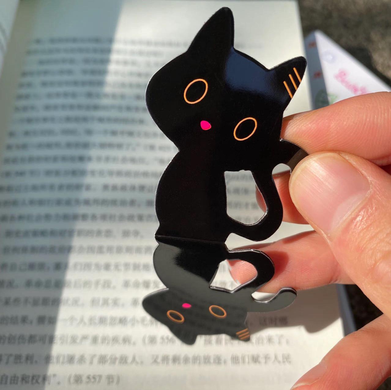 Cute Cat Magnetic Bookmark | Kawaii Kitten Page Keeper | Book Lover Book Club Gift | Book Reading Accessories | Gift for Reader Bookworm