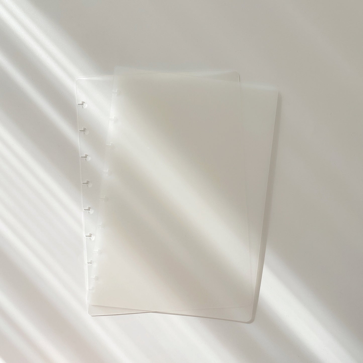 Discbound Frosted Clear Black Cover | Discbound Notebook System
