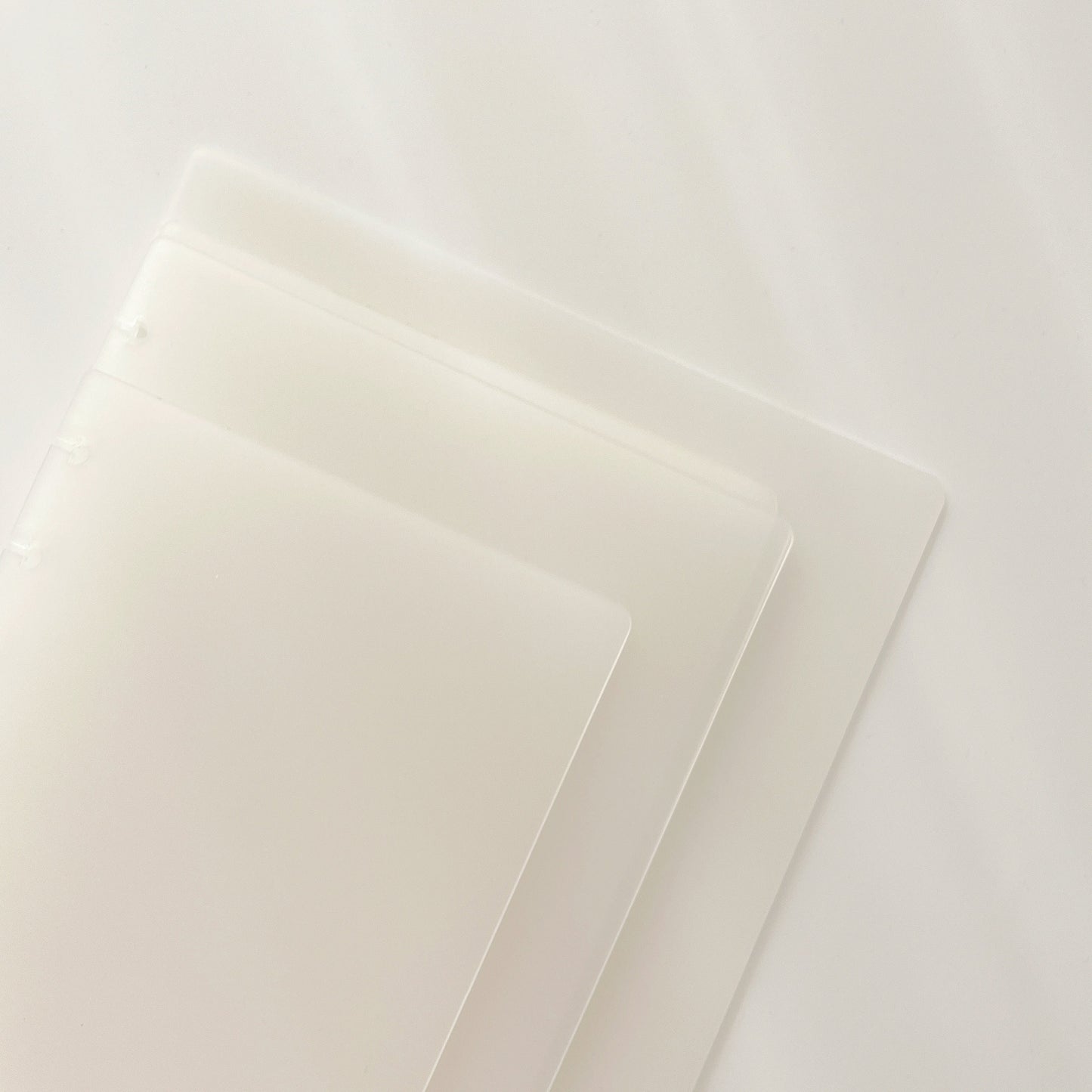 Discbound Frosted Clear Black Cover | Discbound Notebook System