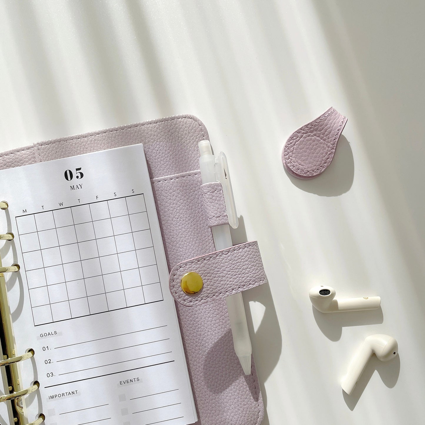 Moterm Leather Magnetic Bookmark | Planner Clip | Aesthetic Paper Clip